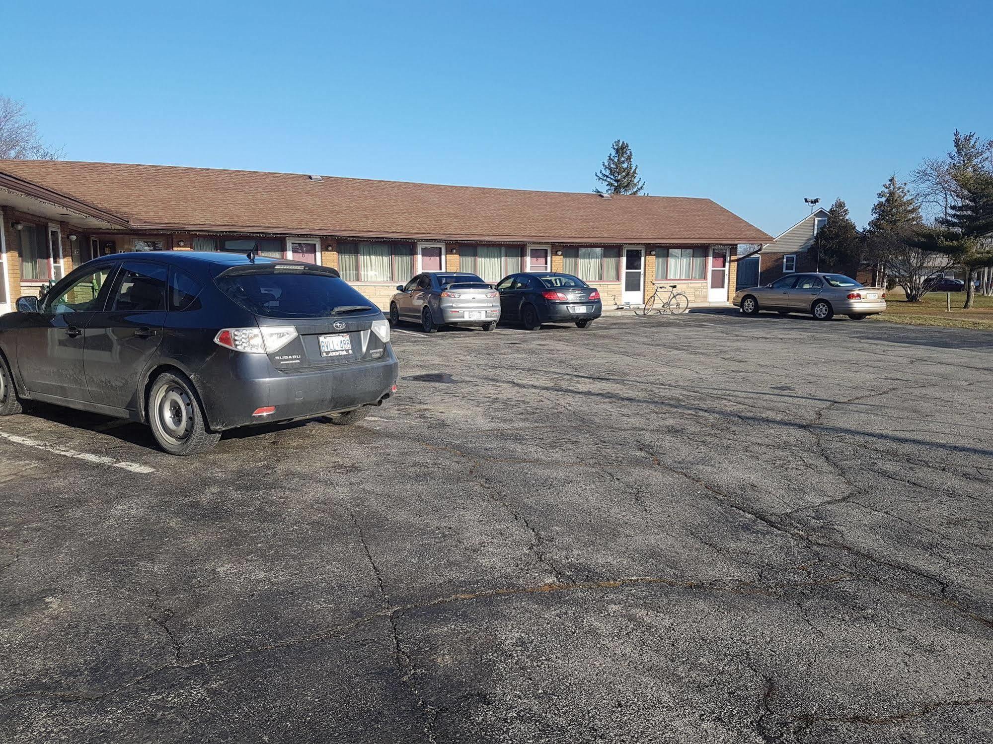 Capri Motel Port Colborne Eksteriør bilde